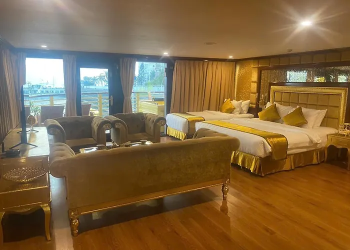Golden Cruise Luxury * Ha Long